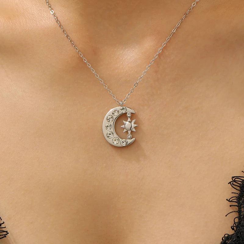 Zircon Moon Sun Pendant Necklace for Women Men Exquisite Collarbone Chain Vintage Simple Hiphop Punk Versatile Jewelry Gift 2026
