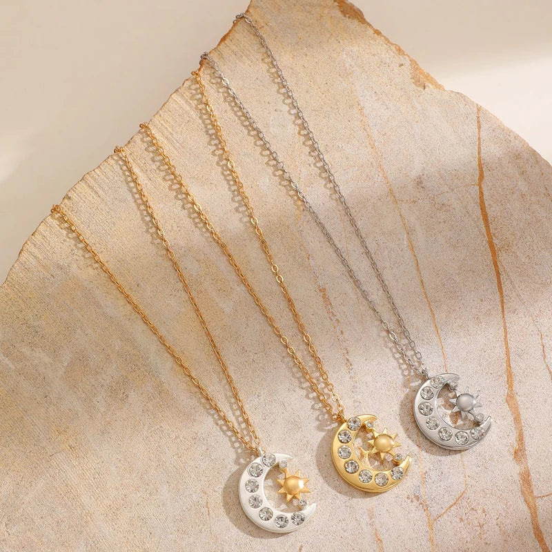 Zircon Moon Sun Pendant Necklace for Women Men Exquisite Collarbone Chain Vintage Simple Hiphop Punk Versatile Jewelry Gift 2026