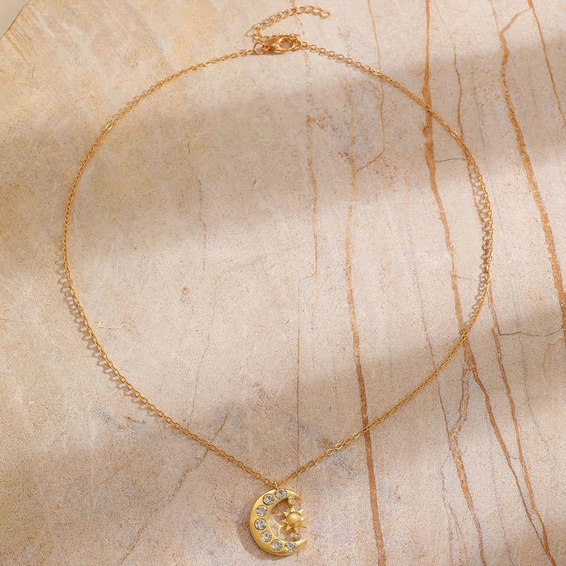 Zircon Moon Sun Pendant Necklace for Women Men Exquisite Collarbone Chain Vintage Simple Hiphop Punk Versatile Jewelry Gift 2026