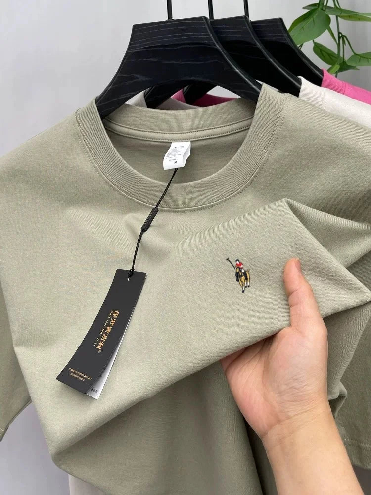 Camiseta Hombre 100% Algodón Manga Corta — Bordado Pony, Cuello Redondo, Verano